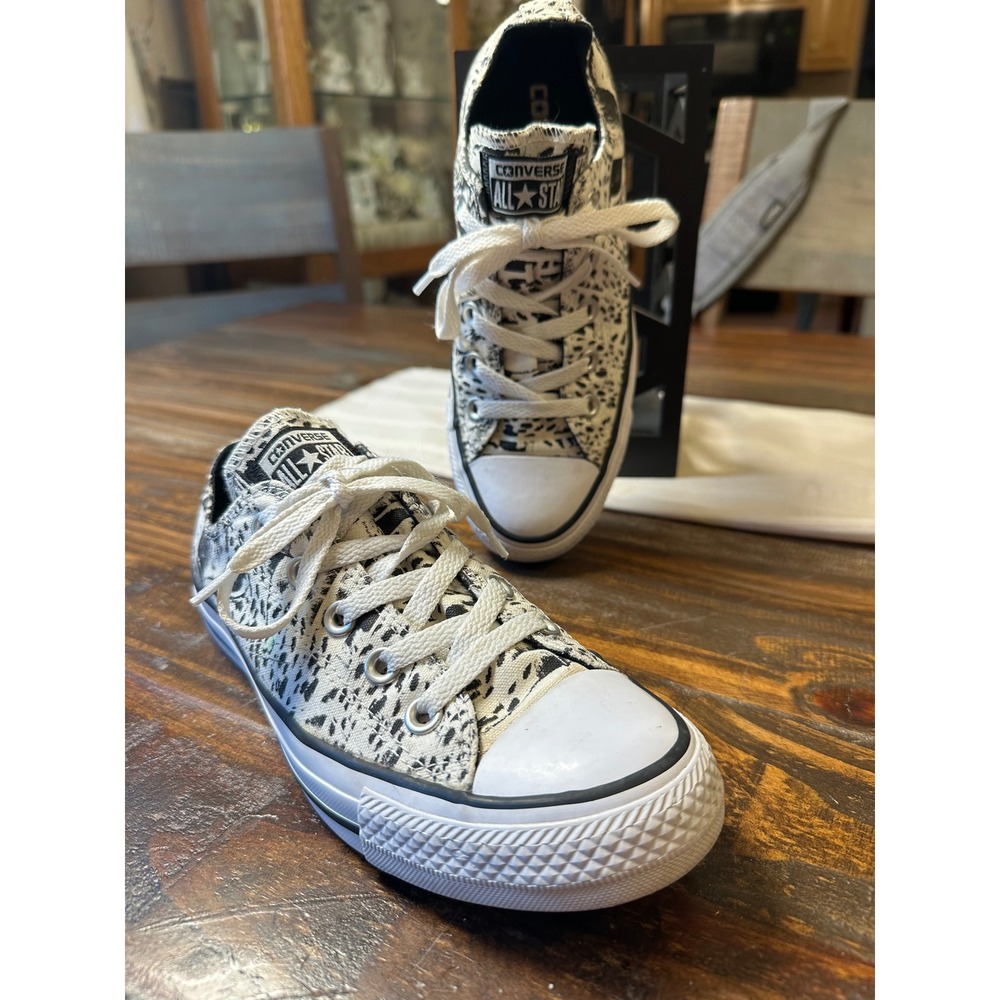 Converse Chuck Taylor All Star Snow Leopard Print Low Top Sneakers Size 6